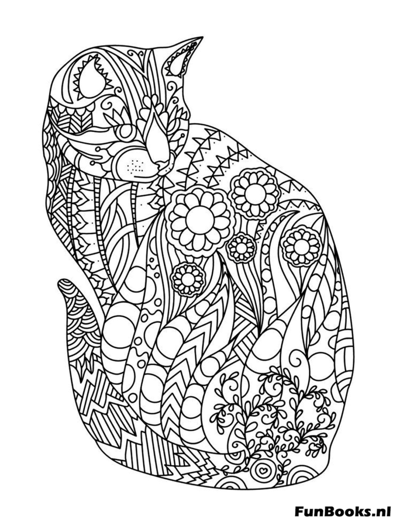 Gato detallado sentado con patrones zentangle para colorear